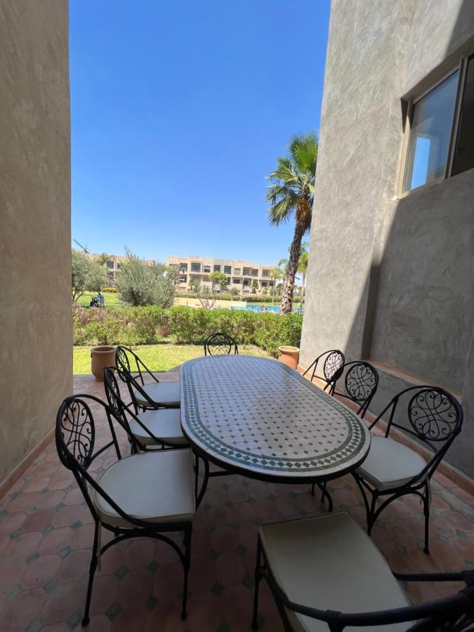 Prestigia 3 Piscine Apartamento *